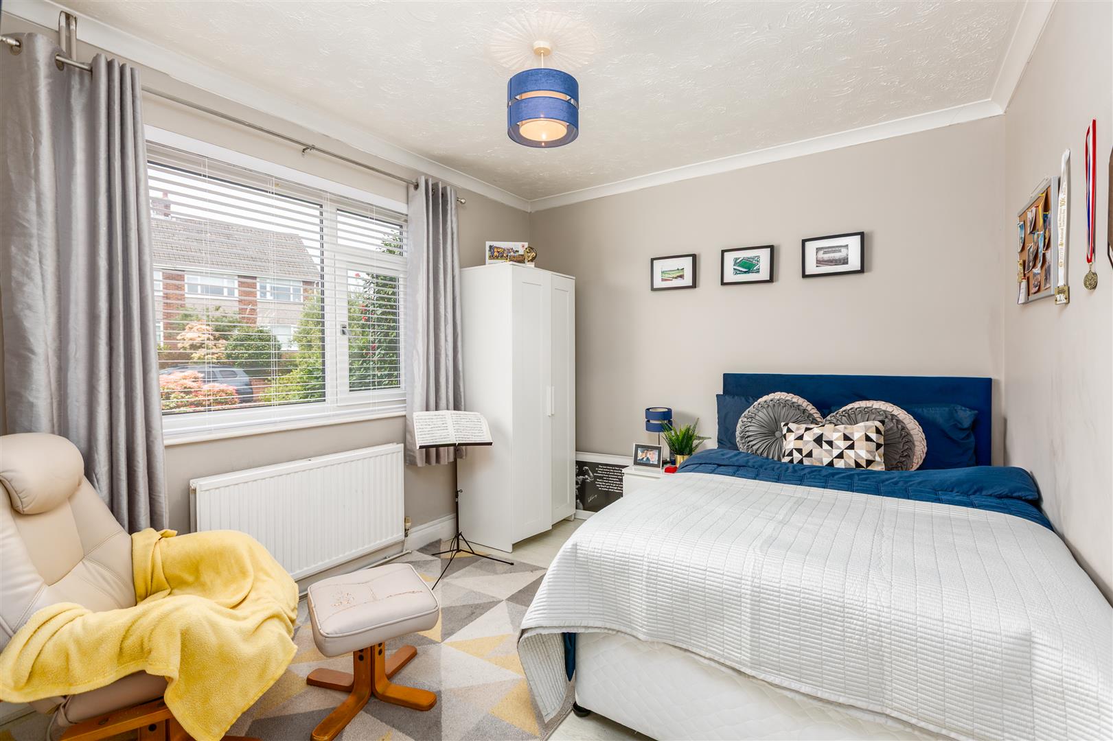 Parklands View, Sketty, Swansea, SA2 8LT